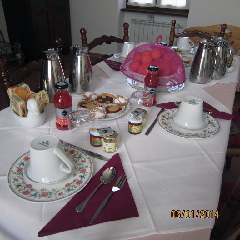 Bed And Breakfast Azienda Agricola Cascina Salazzara 마젠타 외부 사진
