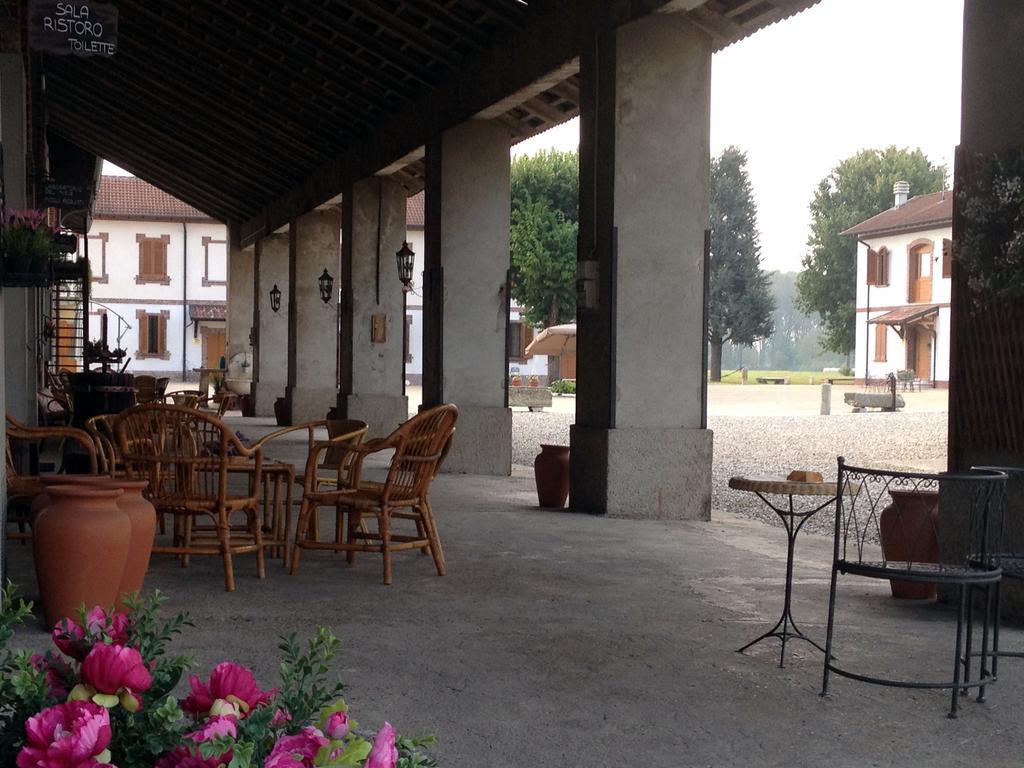 Bed And Breakfast Azienda Agricola Cascina Salazzara 마젠타 외부 사진